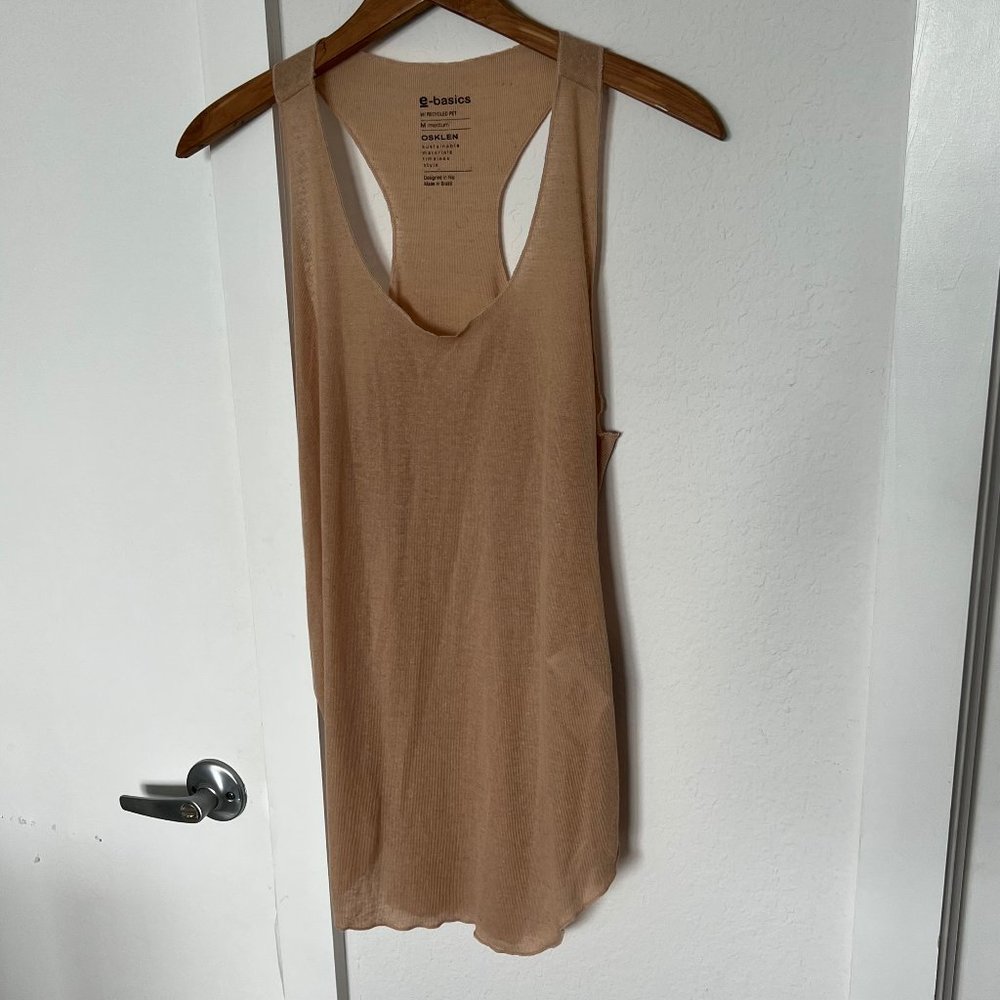 NWT OSKLEN e-basics beige tank racer back Sz M Sustainable